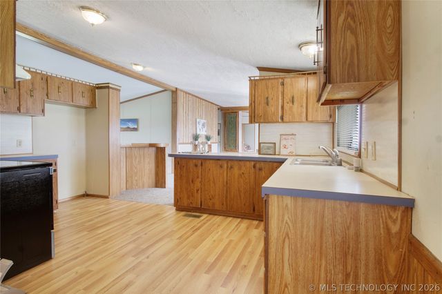 10467 N 26th Street E, Wagoner, OK 74467
