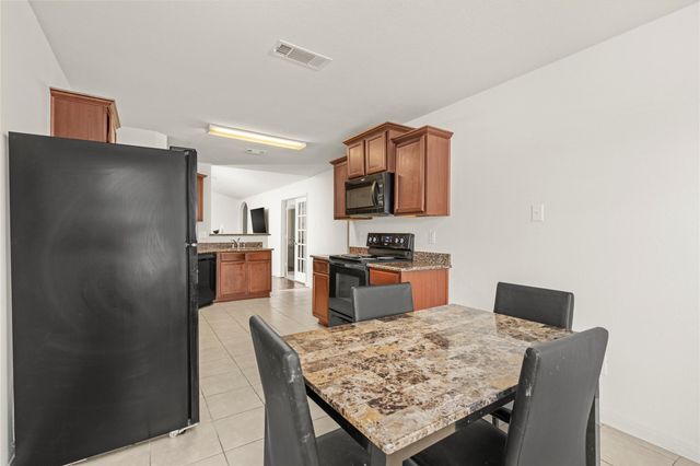 9719 Montana Sapphire Lane, Rosharon, TX 77583