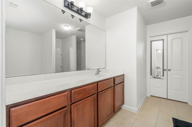 9719 Montana Sapphire Lane, Rosharon, TX 77583
