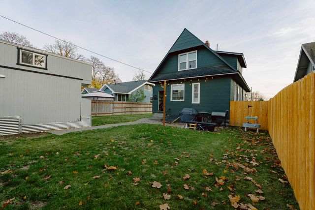 2012 W Augusta Ave, Spokane, WA 99205