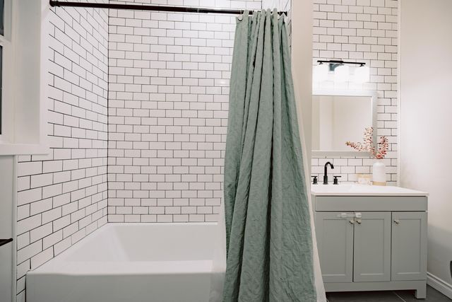 2012 W Augusta Ave, Spokane, WA 99205