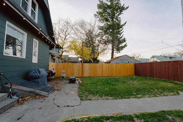 2012 W Augusta Ave, Spokane, WA 99205