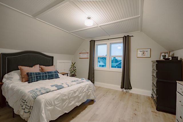 2012 W Augusta Ave, Spokane, WA 99205