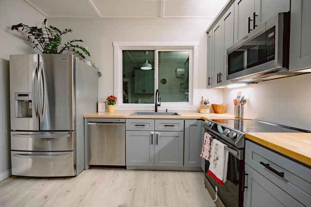 2012 W Augusta Ave, Spokane, WA 99205