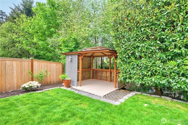 6041 Championship Circle, Mukilteo, WA 98275