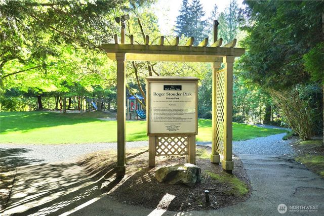 6041 Championship Circle, Mukilteo, WA 98275