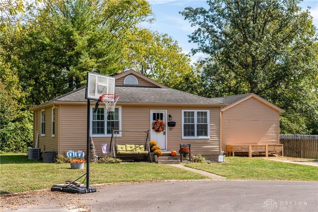 57 Apple Drive, Farmersville, OH 45325