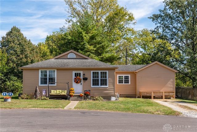 57 Apple Drive, Farmersville, OH 45325