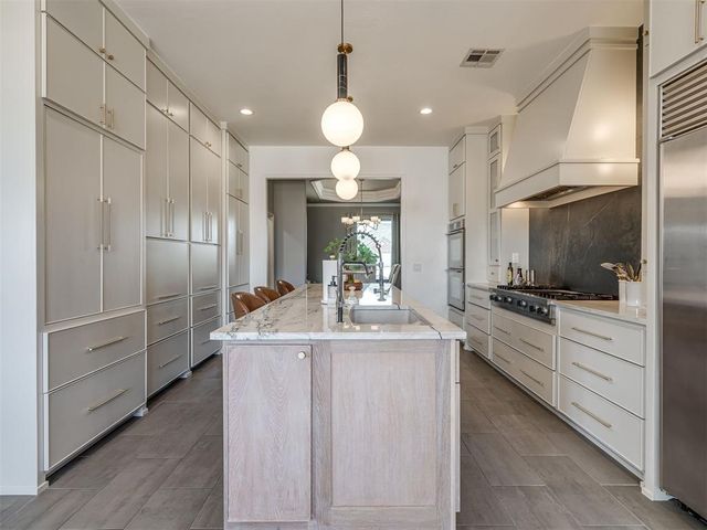 12808 Park Hill Road, Oklahoma City, OK 73142