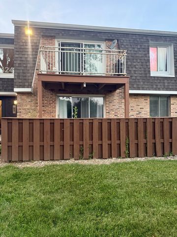 4424 Euclid Avenue 1D, Rolling Meadows, IL 60008