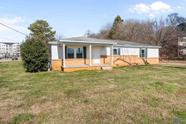 5624 Oakwood NW, Huntsville, AL 35806