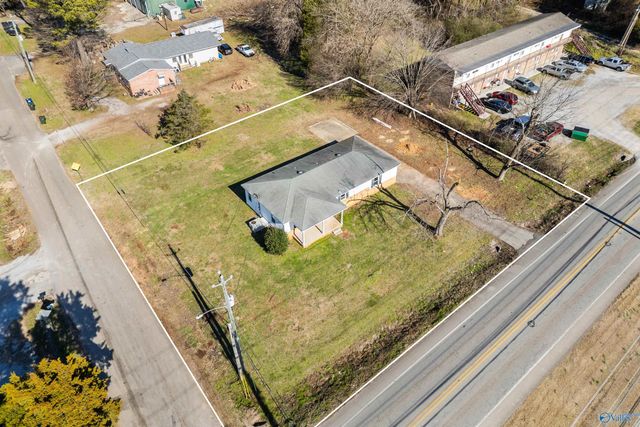 5624 Oakwood NW, Huntsville, AL 35806