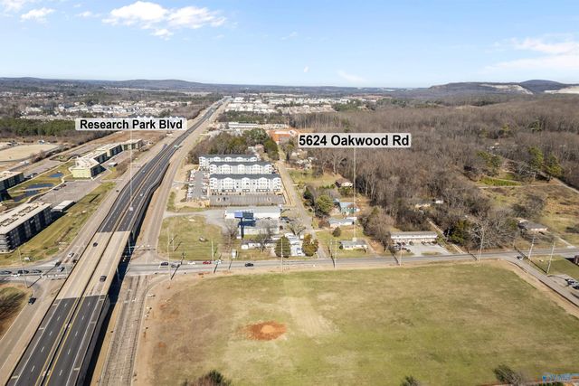 5624 Oakwood NW, Huntsville, AL 35806