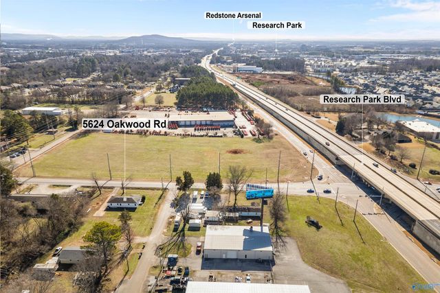 5624 Oakwood NW, Huntsville, AL 35806