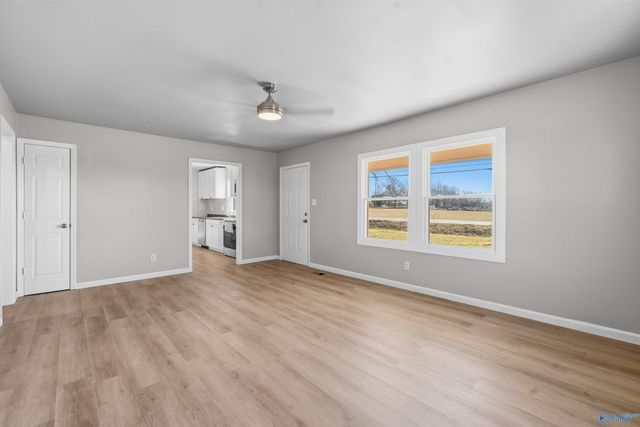 5624 Oakwood NW, Huntsville, AL 35806