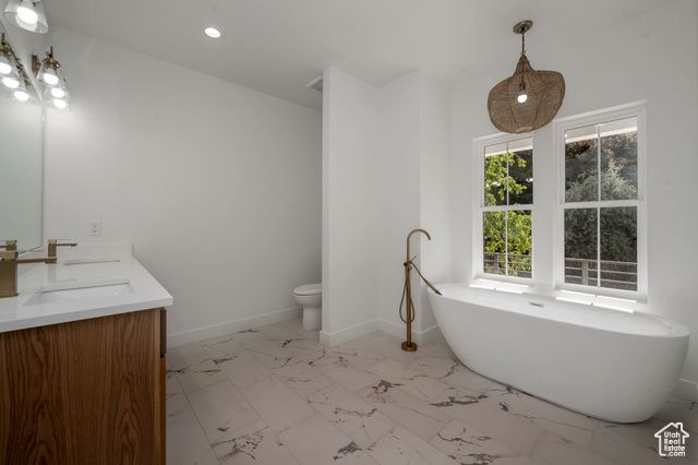 2563 E 2250 N, Layton, UT 84040