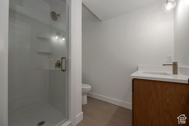 2563 E 2250 N, Layton, UT 84040