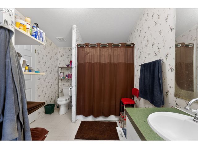 2597 Se 67TH Ave, Hillsboro, OR 97123