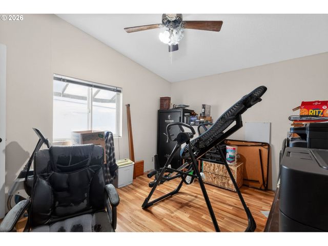 2597 Se 67TH Ave, Hillsboro, OR 97123