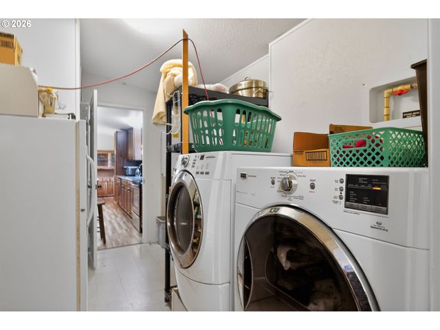 2597 Se 67TH Ave, Hillsboro, OR 97123