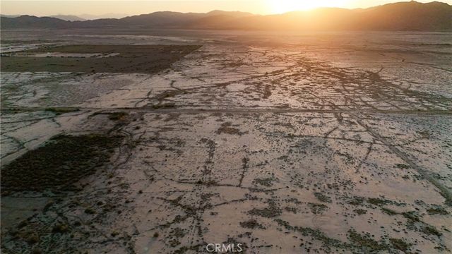 732 Locust Avenue, Lucerne Valley, CA 92356