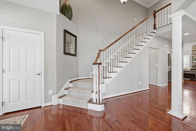 40499 OCONNORS CIR, Leesburg, VA 20175