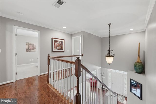 40499 OCONNORS CIR, Leesburg, VA 20175