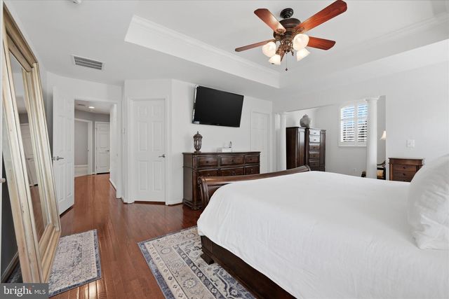 40499 OCONNORS CIR, Leesburg, VA 20175