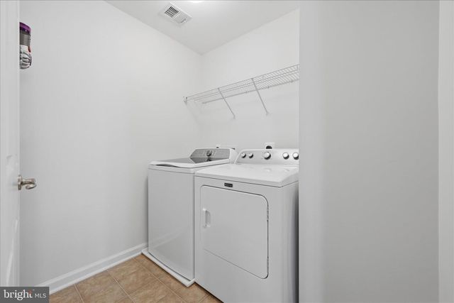 40499 OCONNORS CIR, Leesburg, VA 20175