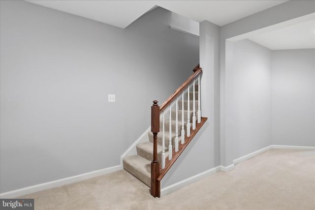 40499 OCONNORS CIR, Leesburg, VA 20175