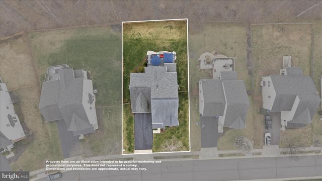 40499 OCONNORS CIR, Leesburg, VA 20175