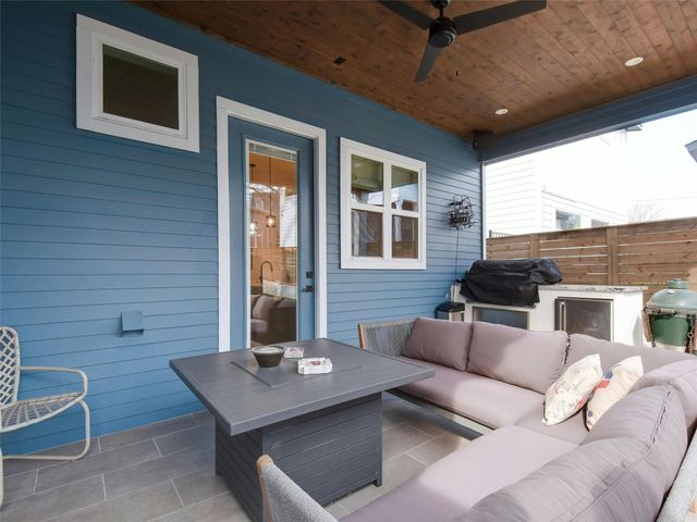 1411 Cometa ST B, Austin, TX 78721