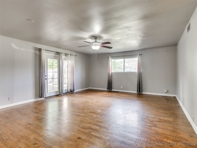 4803 E 46th Street, Tulsa, OK 74135