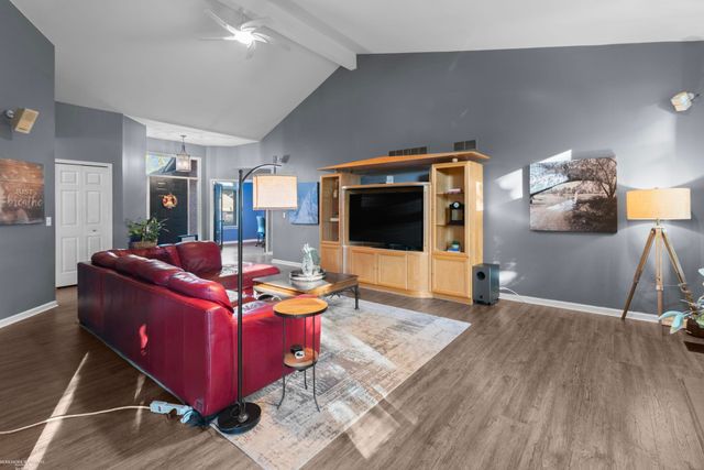 49630 Shenandoah Drive, Macomb Twp, MI 48044