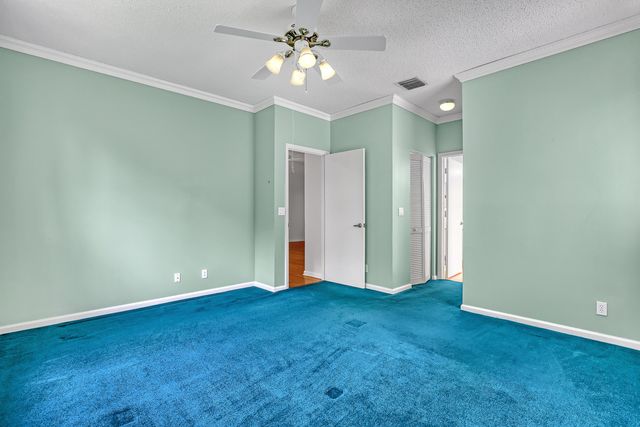 180 Caribe Court, Greenacres, FL 33413