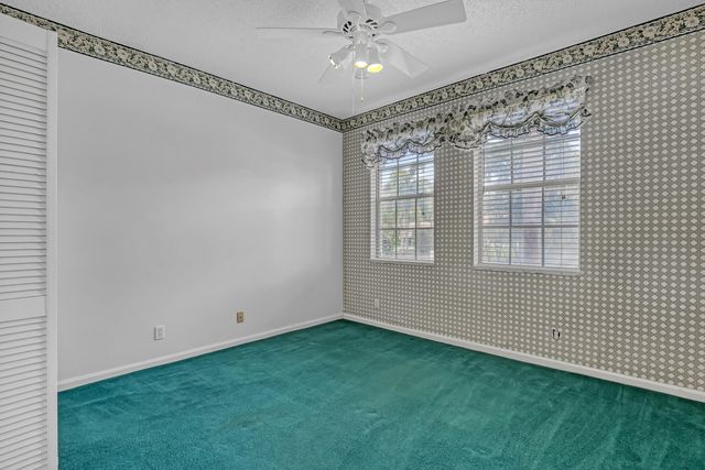 180 Caribe Court, Greenacres, FL 33413