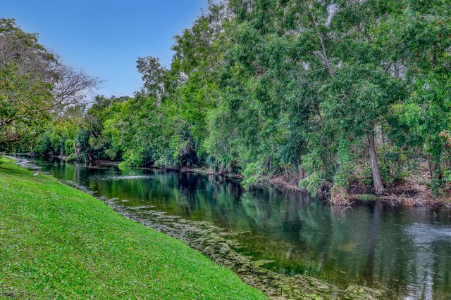 180 Caribe Court, Greenacres, FL 33413