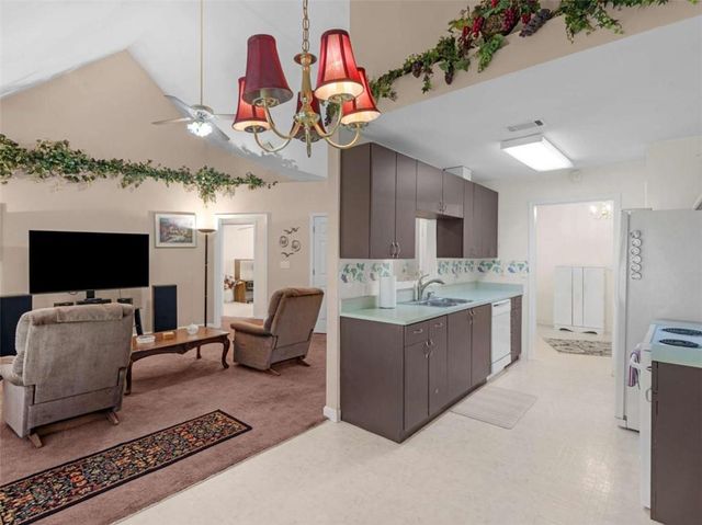 505 Knollwood Drive, Stockbridge, GA 30281