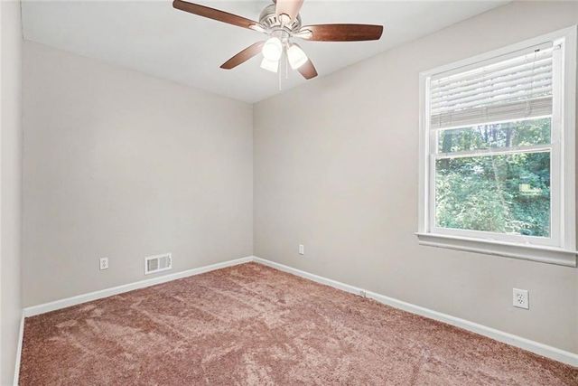 3560 Hogan Drive NW, Kennesaw, GA 30152