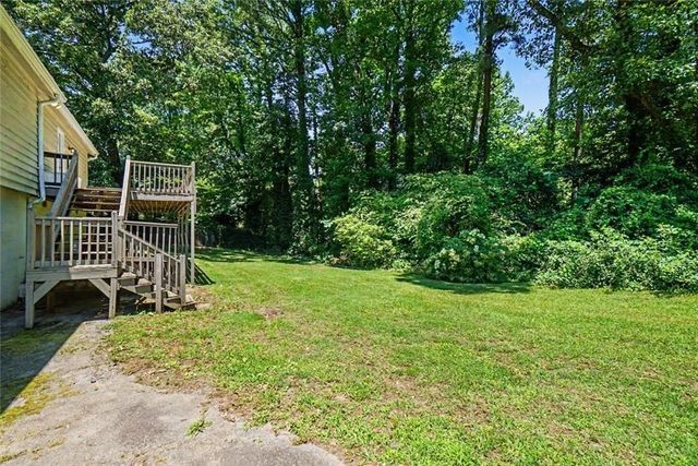 3560 Hogan Drive NW, Kennesaw, GA 30152