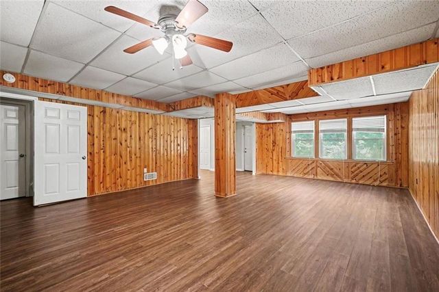 3560 Hogan Drive NW, Kennesaw, GA 30152