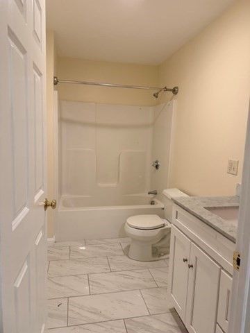 407 Cambridge St 21, Worcester, MA 01610