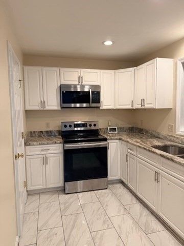 407 Cambridge St 21, Worcester, MA 01610