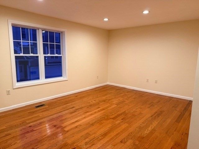 407 Cambridge St 21, Worcester, MA 01610