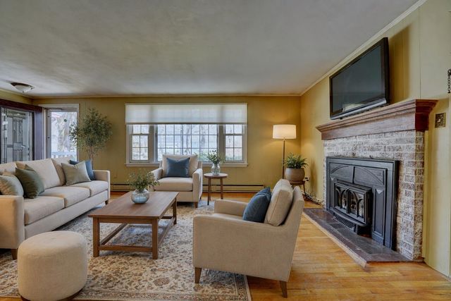 194 Locke Road, Rye, NH 03870