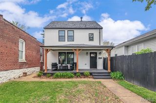 6815 Wise Avenue, St Louis, MO 63139
