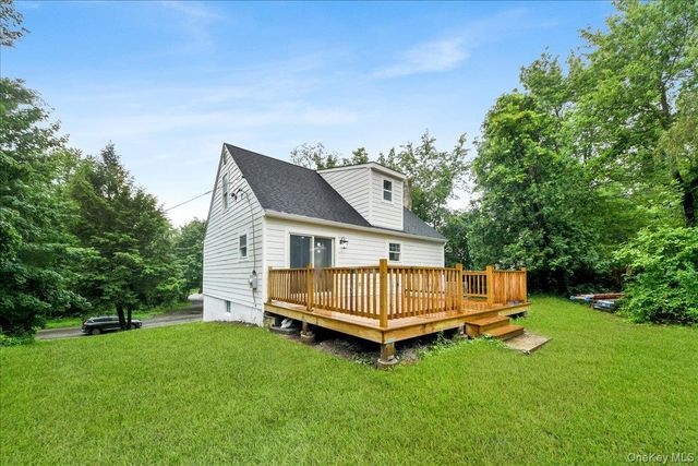 16 Tiger Road, Hopewell Junction, NY 12533