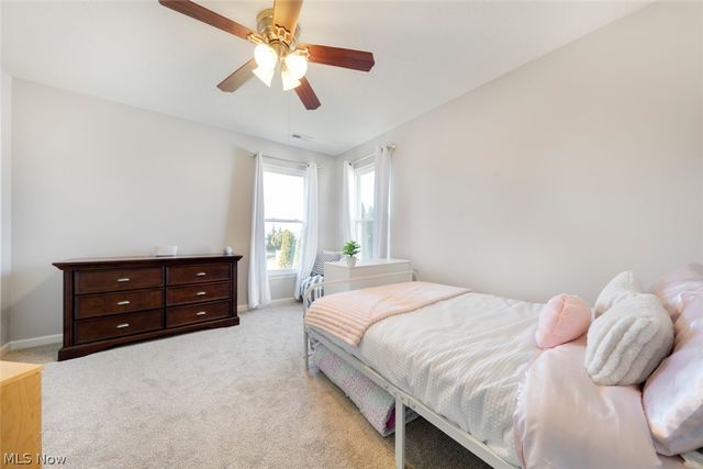 720 Jockeys Circle, Avon Lake, OH 44012