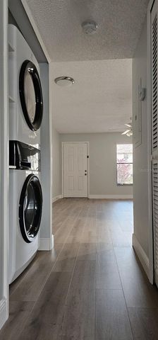 704 HAMMOCK PINE BOULEVARD 704, Clearwater, FL 33761