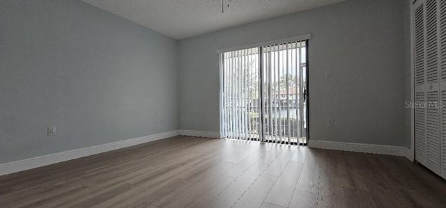 704 HAMMOCK PINE BOULEVARD 704, Clearwater, FL 33761